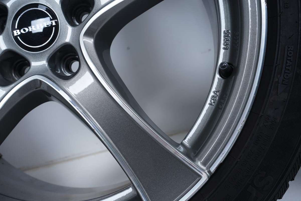 Volvo V60 S60 2 Winterreifen Winterräder 205 55 19 Zoll 5x108